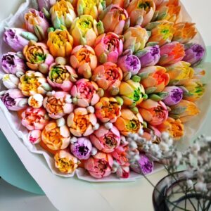 Buchet cu lalele asorti / Букет с тюльпанами асорти
