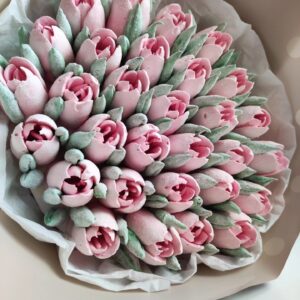 Buchet cu lalele / Букет с тюльпанами