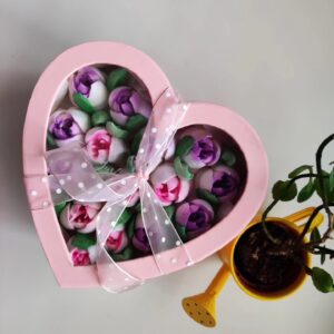 Cutie în formă de inimă cu lalele / Коробочка сердце с тюльпанами