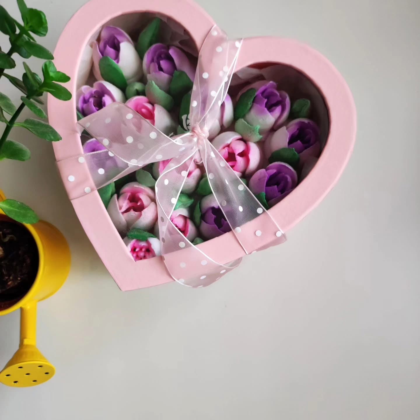 Cutie în formă de inimă cu lalele / Коробочка сердце с тюльпанами — изображение 5