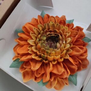 Cutie cu floare-soarelui / Коробочка с подсолнухом
